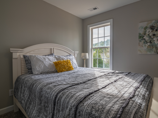 phòng ngủ màu xám